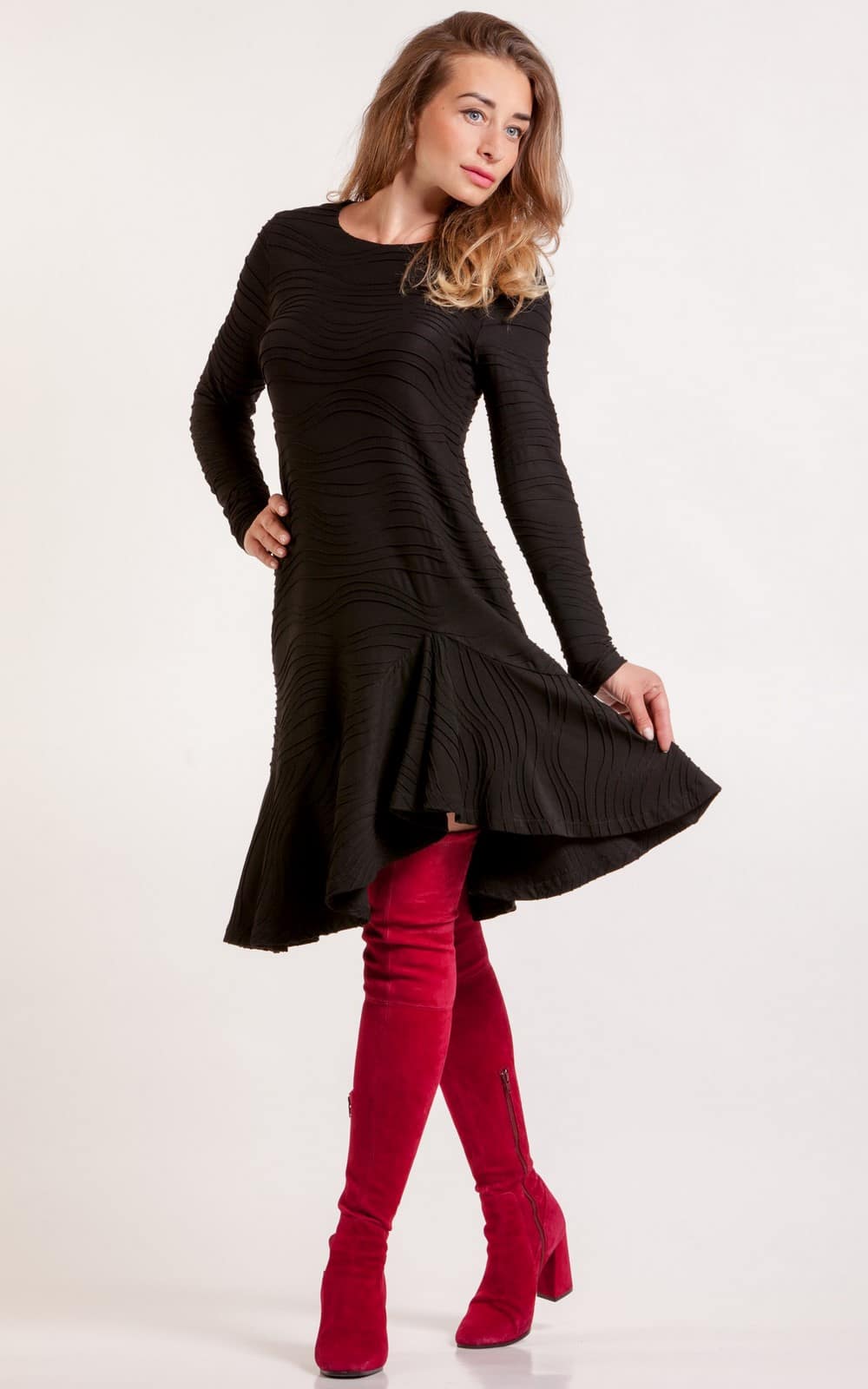 MELNS KOKVILNAS KREKLS Magnolica