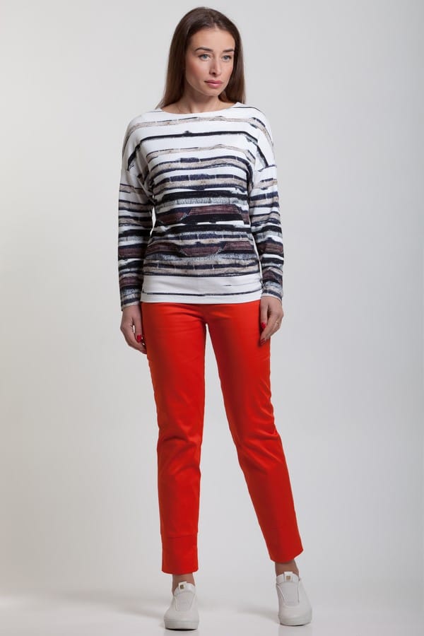 IKDIENAS DZEMPERIS NO TRIKOTĀŽAS AUDUMA Magnolica