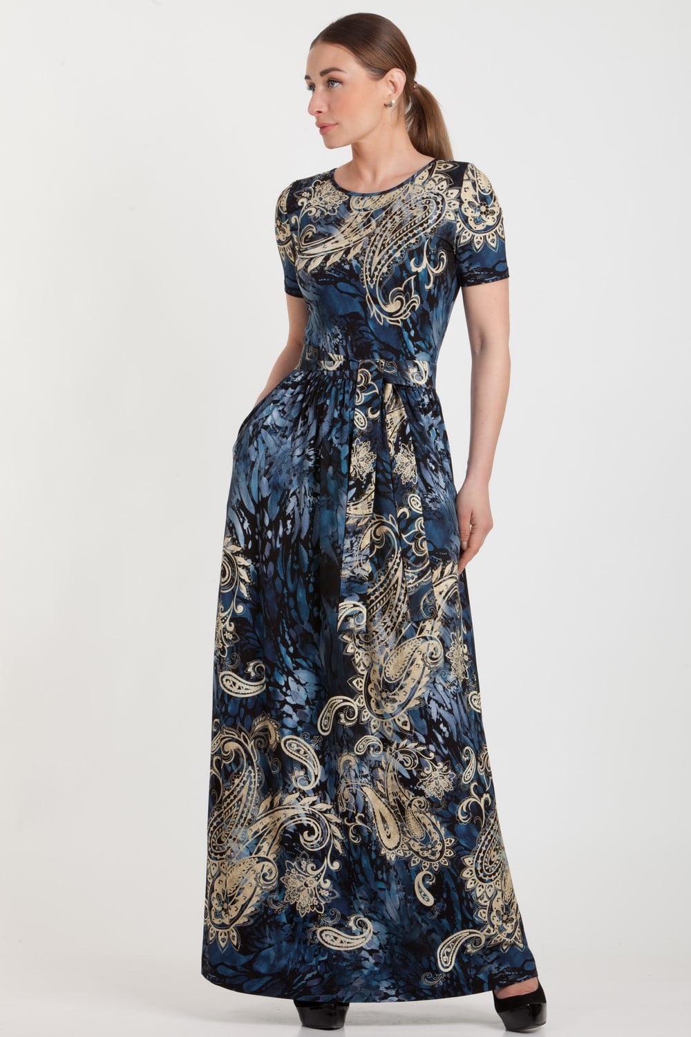 IKDIENAS džemperis AR STRĪPĀM Magnolica