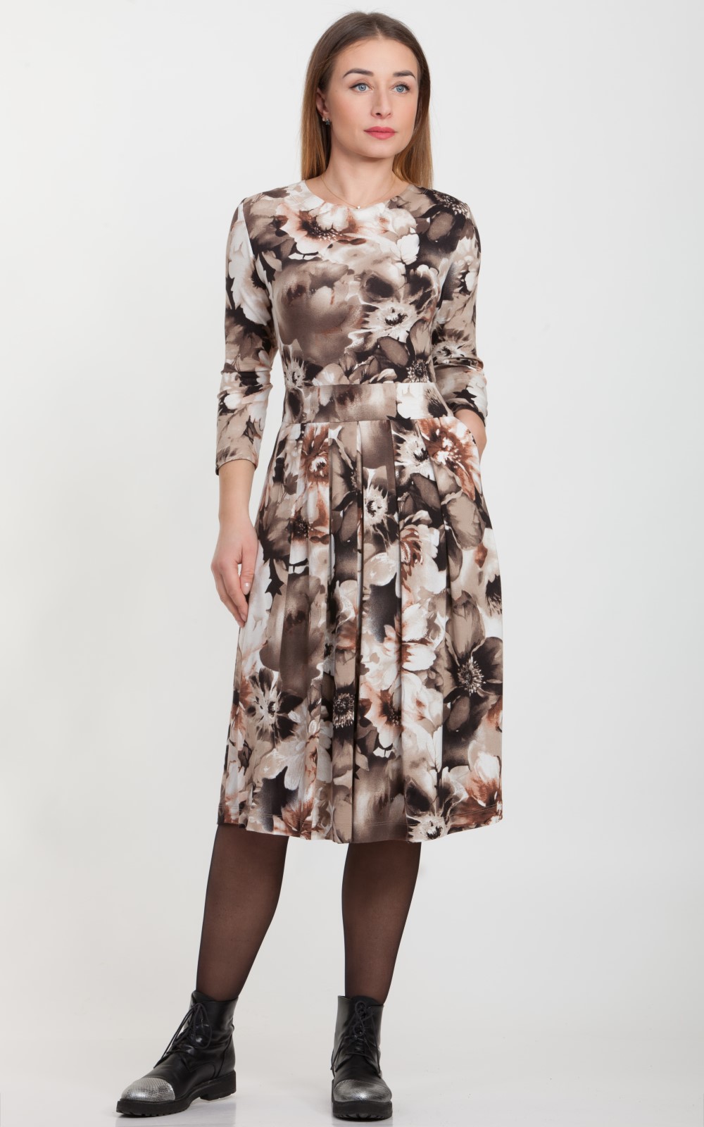 LIELISKA VASARAS KLEITA NO ZĪDAINA TEKSTILA AUDUMA Magnolica