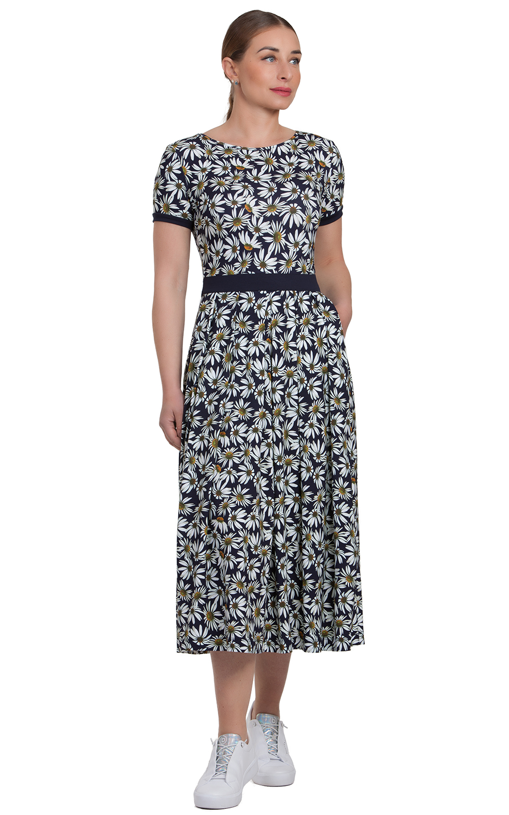 IKDIENAS BIROJA KLEITA AR JOSTU Magnolica