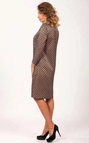 Attīrošs pieniņš AR ĒTERA ROŽU EĻĻAS 330 ml.  Magnolica