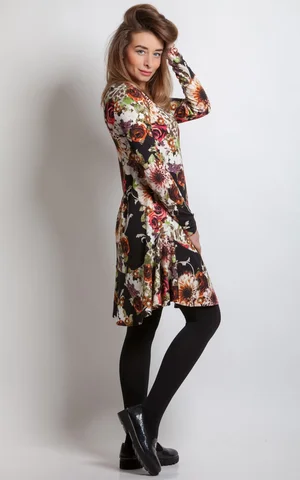 HALATS NO VAFEĻU AUDUMA AR KAPUCI UN JOSTU,ZILNI PELĒKA KRĀSA Magnolica