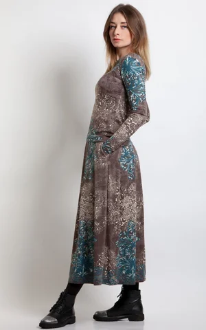 IKDIENAS  brūna KLEITA Magnolica