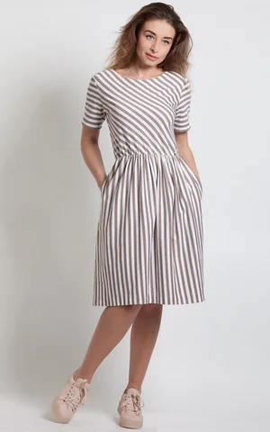 DIVDAĻĪGs PELDKOSTĪMS AR FORMĒTIEM BANDO- KAUSIŅIEM, BEZ STIEPLĪTĒM Magnolica