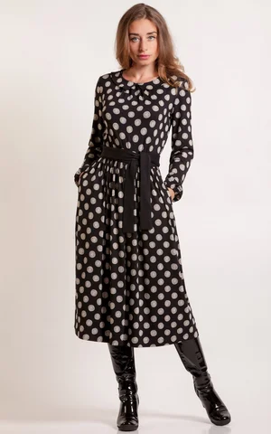 LIELISKA A- SILUETS KLEITA Magnolica