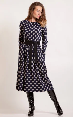 LIELISKA A- SILUETS KLEITA Magnolica