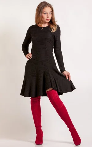 MELNS KOKVILNAS KREKLS Magnolica