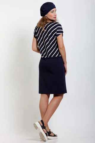 ĪSAIS HALATS NO VAFEĻU AUDUMA AR KAPUCI UN JOSTU,BALTA KRĀSA Magnolica