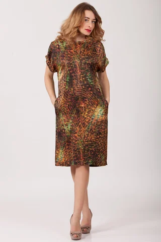 IKDIENAS SILTA KLEITA MELNA KRĀSA Magnolica