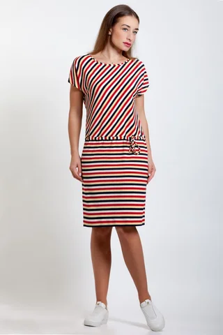 Attīrošs pieniņš AR ĒTERA ROŽU EĻĻAS 330 ml.  Magnolica