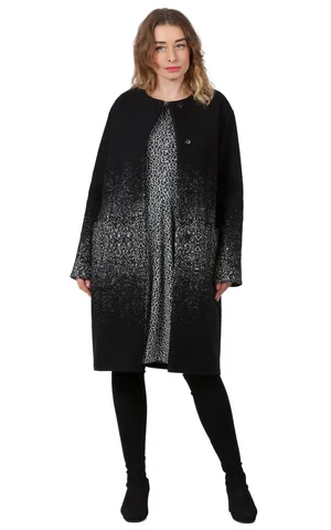 ĒRTA VASARAS KLEITA AR IZŠUVUMIEM Magnolica