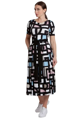 MELNBALTI SVITRAINS BIROJA KOSTIMS Magnolica