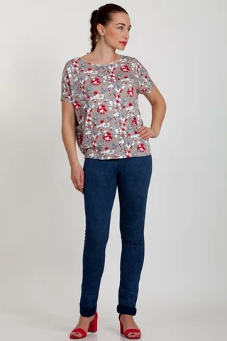 IKDIENAS DŽEMPERIS Magnolica