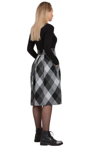 Garais vannas halāts no kokvilnas auduma ar kapuci, violetā krāsā Magnolica