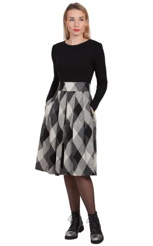 Garais vannas halāts no kokvilnas auduma ar kapuci, violetā krāsā Magnolica