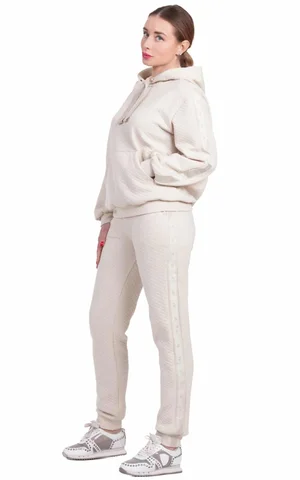 Silts, mājīgs KOSTIMS no mīksta auduma Magnolica