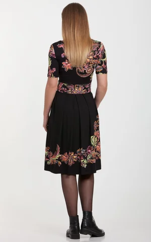 KOŠA MIDI KLEITA AR KABATĀM ZILĀ KRĀSA Magnolica